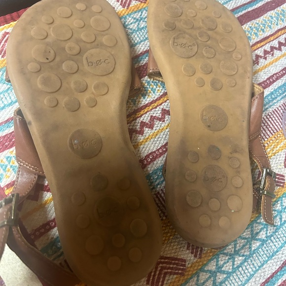 b.o.c. Tan Leather Sandals - Picture 3 of 4